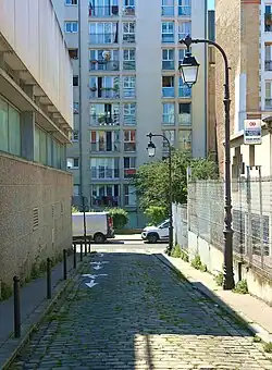 Le bas de la rue, en direction de la rue Damesme.