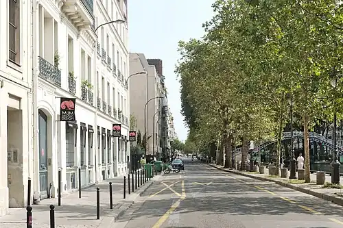 Le quai de Jemmapes en août 2024.