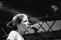 Description de cette image, également commentée ci-après