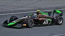 Description de cette image, également commentée ci-après