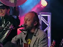 Description de cette image, également commentée ci-après