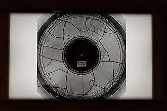 Photo d'un disque brisé