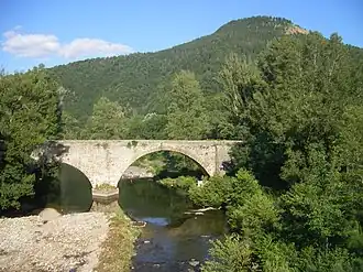 Pont sur le Tarn en aval de Florac