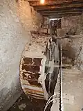 La roue du moulin à eau.