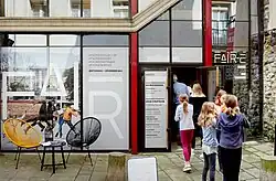 Description de cette image, également commentée ci-après