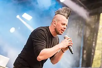 Description de cette image, également commentée ci-après