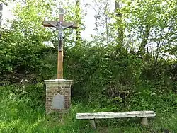 Croix de chemin sud.