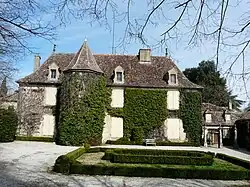 Le château de Faux.