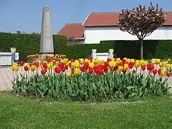 Le monument aux morts.
