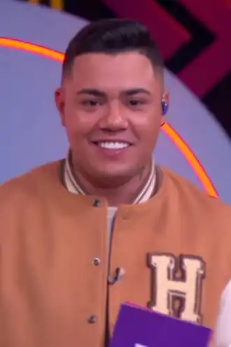 Description de cette image, également commentée ci-après