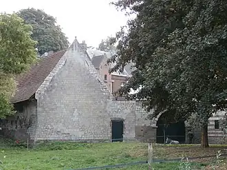 Le château-ferme.