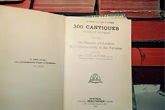 Vieux missels, vespéraux (chants pour les vêpres) et autres livres de chants d'église, 1943.