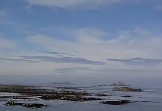 Fidra et The Lamb vues de North Berwick.