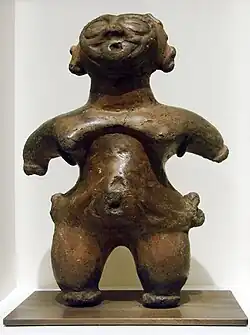 Dogū, site de Tokoshinai, préfecture d'Aomori. Vers 1500-1000. Musée Guimet.