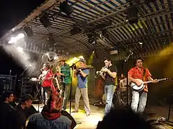 Description de cette image, également commentée ci-après