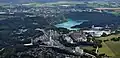 Les 4 fours rotatifs de l'usine à chaux de Flandersbach&nbsp;(de) (la plus grande usine de production de chaux d'Europe) sont clairement visibles sur cette photo aérienne.