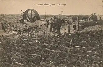 L'usine de tissage en ruines (1919).