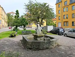 Fontaine avenue Albin Brag.