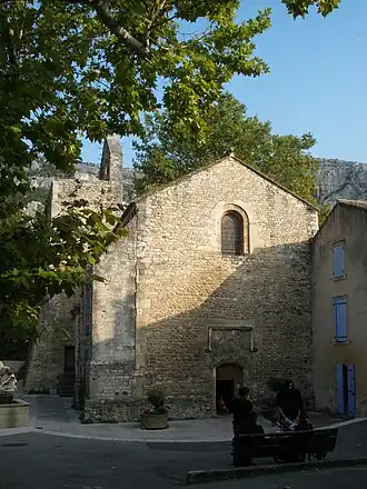 Image illustrative de l’article Église Saint-Véran de Fontaine-de-Vaucluse