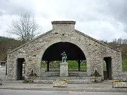 Fontaine de Saint-Paul-de-Jarrat.