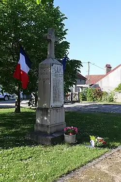 Monument aux morts.