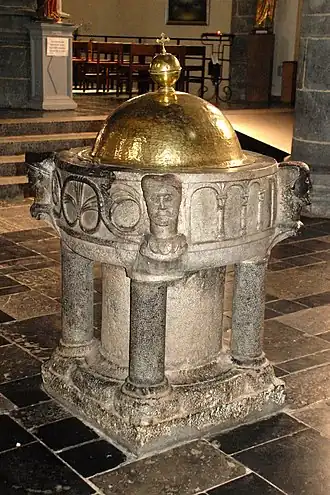 Fonts baptismaux de Gerpinnes, église Saint-Michel