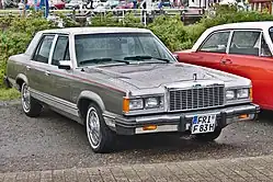 Granada GL berline quatre portes de 1982
