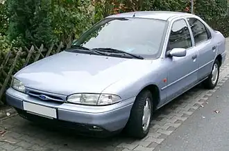 Ford Mondeo I