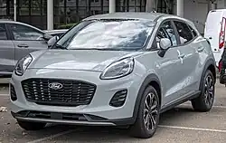 Une Ford Puma grise de 2024