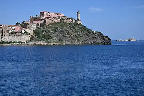 Le Fort Stella vu de la mer