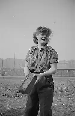 1953