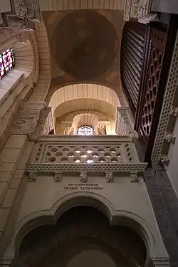 Revers du buffet est.