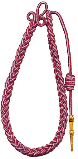 Fourragère aux couleurs du ruban de la Croix de guerre des TOE