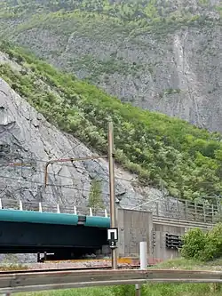 Travaux de pose des fourreaux qui accueilleront les câbles de la ligne électrique