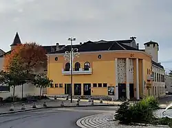 Description de l'image Foyer municipal de Roquefort (Landes) 05.jpg.