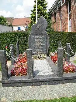 Le monument aux morts