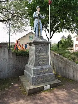 Monument aux morts.