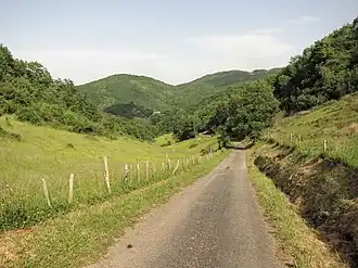 Francazal, au pied des Pyrénées, dans le sud.