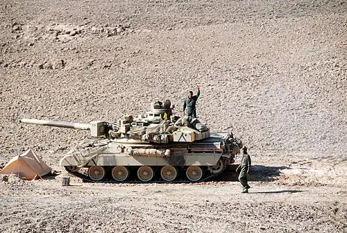 Char AMX-30 B2 du 4e&nbsp;régiment de dragons près d'As Salman, en Irak.