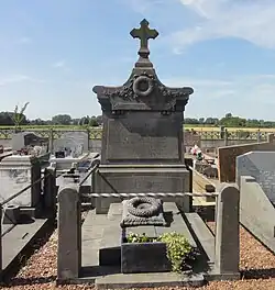 Tombe d'Auguste-Constant Lanvin.