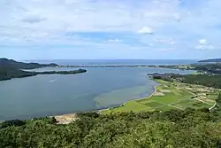 Image illustrative de l’article Baie de Kumihama