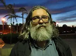 Description de cette image, également commentée ci-après