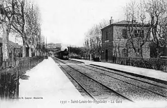 Arrivée d'un train.