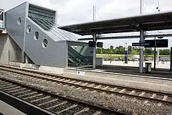 Accès à la passerelle, depuis le quai B.