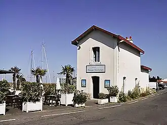 L'ancienne gare du petit train de l'île.