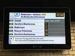 Écran plus récent en gare de Châtelet - Les Halles.