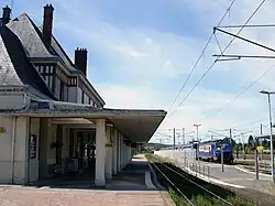 Quais en direction de Serqueux.