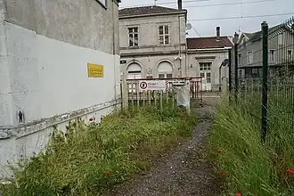 Vue partielle du bâtiment voyageurs.