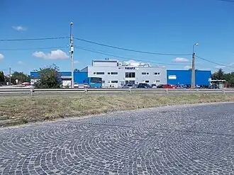 Site industriel de Parafix à Ercsi vu de la route 6.