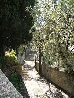 Description de cette image, également commentée ci-après